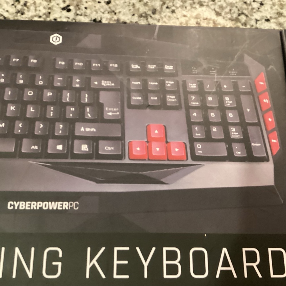 CyberPowerPC Multimedia Gaming Keyboard 🎮 LED Wired USB NIB PC Gamer Setup - Picture 4 of 6